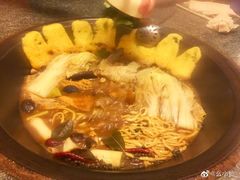 -忆乡情铁锅炖鱼饭店(延庆店)