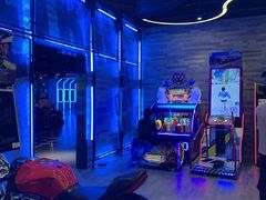 -世代星球·保龄球·镭战真人CS·团建(杨浦店)