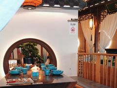 -荷塘秋月·本帮江浙菜(国权路店)