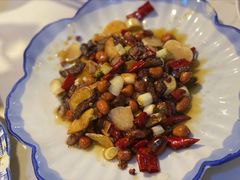 宫保牛肉丁-百年粉蒸牛肉