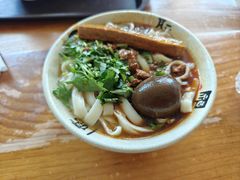 -任记七中刀削面(总店)