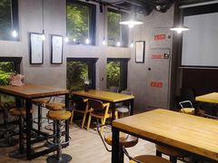 -77啤妹精酿生活馆(前门店)