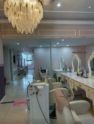 -Bollins波林丝•专研护发中心