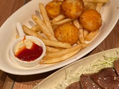 -玛格萝妮比萨屋(陆家浜路店)