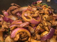 招牌胡须佬鸡煲-胡须佬鸡煲四季火锅店(石厦西村直营店)