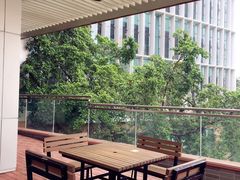 -香港大学