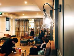 大堂-星巴克臻选(广州沙面店)