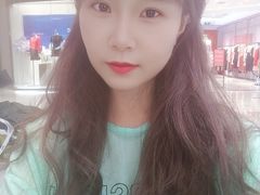 -LAQUEEN 时尚健康假发(万象城总店)