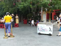 -吉庆街美食广场
