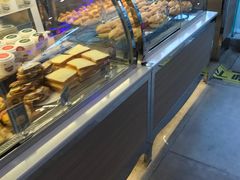 -巴黎贝甜(大宁国际商业广场店)