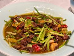 小炒黄牛肉-曹家小菜(胜太路店)