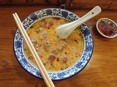 -张家巷美食(南浔店)