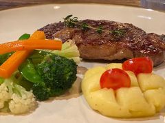 -SISTERS BAR RESTAURANT川意酒馆(嘉善老市H楼店)
