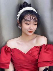 点击看大图 -爱伊人婚纱礼服美妆馆