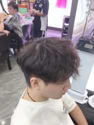 -藤野造型烫染·漂发