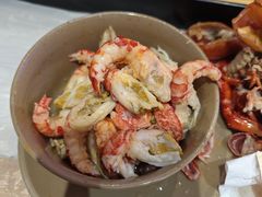 -肥肥虾庄·金牌油焖大虾(首义路店)