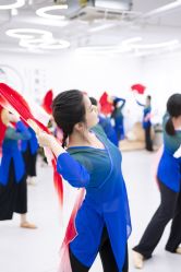 -深舞形体民族舞蹈工作室