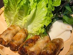 -大头虾越式风味餐厅(光明广场店)