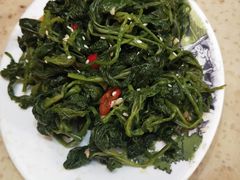 -芳村榕树头叹佬鸡煲(体育西店)