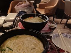 -妈妈故事米线(市府恒隆店)