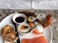 -东方豪景花园酒店·怡景旋转餐厅