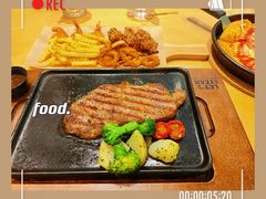 -必胜客(WOW昙华林店)