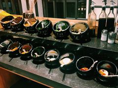 自助调料区-贰重天冰煮羊自助火锅(东坝店)