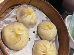 蟹粉灌汤包-京城小江南·北京烤鸭·江南土菜·白鱼(中关村店)