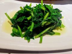 清炒豌豆尖-小河盐帮·私家菜·烤鸭(三元桥·霄云路店)