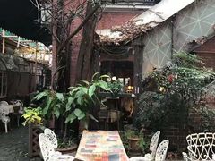 -古董花园(思南路42弄小区店)