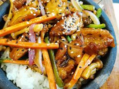 锅烧野菌鸡扒饭-和平馆·地道港澳茶餐厅(西门口店)