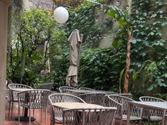 -Osteria Garden 生蚝花园餐厅(原进贤路店)