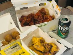 -BHC炸鸡(明洞总店)