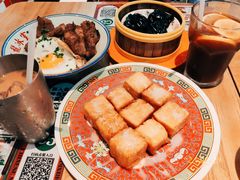 招牌港式奶茶-九龙冰室(徐汇日月光店)