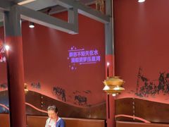 -老牌坊云南鱼豆花火锅(哈西万达店)