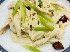 -新奥购物中心