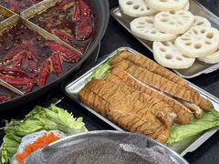 -铜元老码头鳝鱼火锅