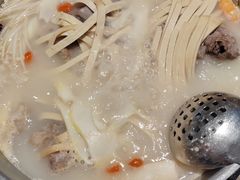 -三人行骨头王火锅(长寿店)
