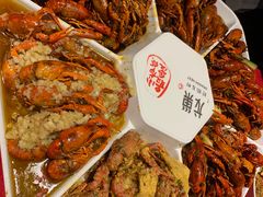 -龙巢盱眙龙虾·牛蛙·烧烤宵夜(八卦岭店)