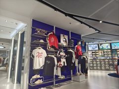 -fila(日月光中心广场店)