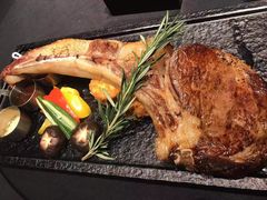碳烤战斧牛排-RIVIERA 松鹤楼(外滩店)