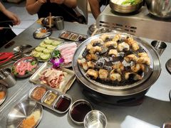 -围炉肉舍•炭烤活鳗•丹东海鲜烤肉(步行街店)