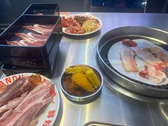 -哈哈碳都·牛肋条无限自助烤肉(台江万达店)