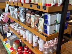零售区-星巴克(兰州中川机场T2出发店)