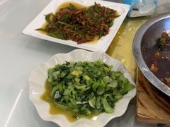 -洪平血旺椒麻鸡雅鱼饭店(熊猫大道店)
