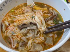 -甘掌门·化州驰名牛杂粉(越秀店)