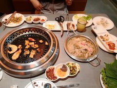 -黑金·寻焰自助百汇·烤肉·火锅(中街店)