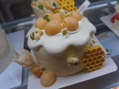 -花花卷卷·鲜食蛋糕(泉屋店)