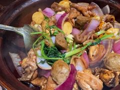 -胡须佬鸡煲四季火锅(海雅缤纷城店)
