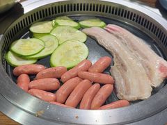 -明洞阿姨·韩式酱蟹烤肉·创意料理(三元桥店)